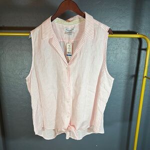 NWT Tommy‎ Bahama White and Pink Button Down Shirt with Notched Collar